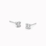 aria-diamond-earrings-ldm-14k-wg-3mm-model_eca54064-a5a4-43a2-b2e3-65e030da6782