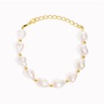 ingrid-pearl-bracelet-gold-vermeil-model-1