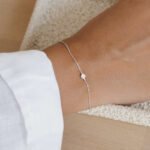 MALIN-BRACELET-SILVER-WT_50d80946-7d29-4fed-9960-21cc16c78079